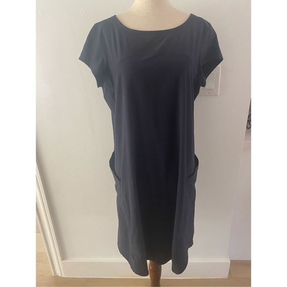 Talbots classic navy dress - Picture 1 of 4